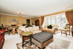 Photo 17- click for photo gallery